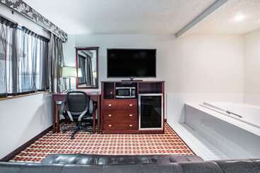 فندق على الطريق Super 8 By Wyndham Harlingen Tx