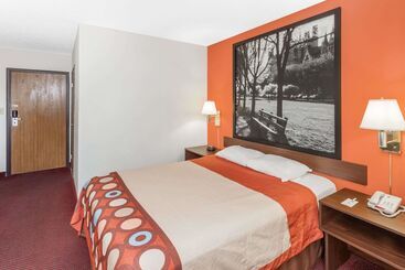 Мотель Super 8 By Wyndham Washington/peoria Area