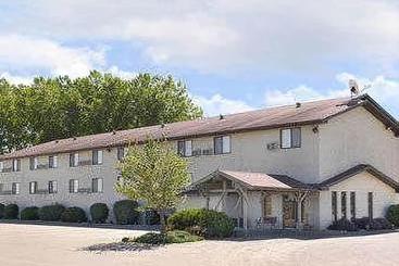 مُتل Yankton Inn