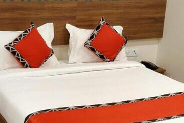 בית מלון כפרי Empire Inn