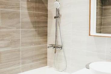 Naran Residence Lifestyle Serviced Apartment