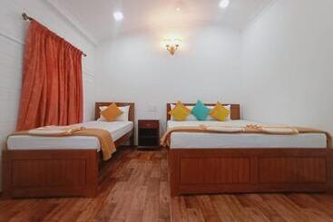 بنسيون Anthy’s Guesthouse And Restaurant