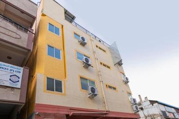 هتل Oyo 65199 Saishine Inn