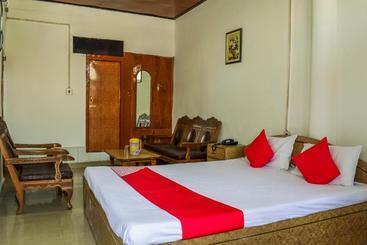 Hotel Spot On 48242  Diamond