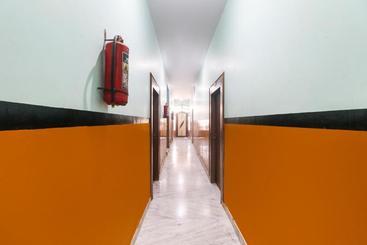 فندق Spot On 67728 Ashish Guest House