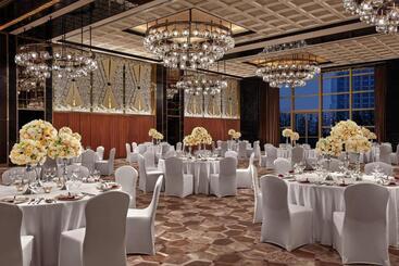 هتل The Ritzcarlton, Nanjing