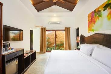 Serendipity Lakes And Resorts