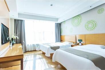 호텔 Greentree Inn Fuyang Linquan County Economic Development Zone Xingye Road