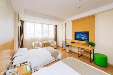 هتل Greentree Inn Jiangyin Bus Station Meiyuan Street Express