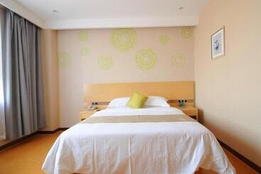 酒店 Greentree Inn Langfang Bazhou City Tangeerli Town Spa Business