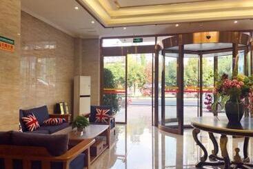 בית מלון כפרי Greentree Inn Ziyang Lezhi Government Tianchi Town Express