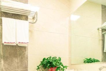 Отель Shell Fuyang Yingdong District Yinghe East Road