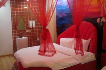 هتل Shell Taiyuan City Xiaodian District Kangning Street Foxconn