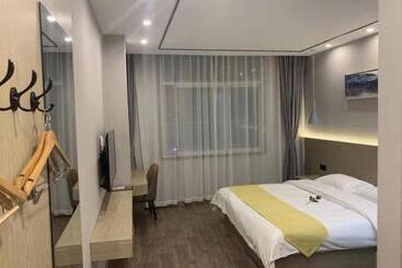 هتل Shell Xuzhou Tongshan District Maocun Town Renmin Road