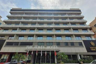 هتل The Jewel