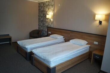 酒店 Shengen шенген