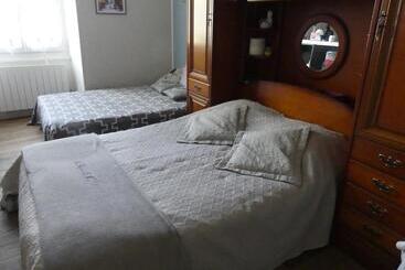 مبيت وإفطار La Maison Du Lac