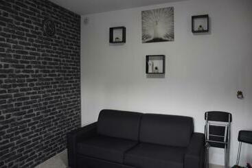 Studio Cozy A La Gare De Bourges