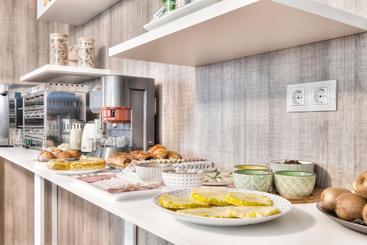 簡易ホテル Pura Vida Pirineos