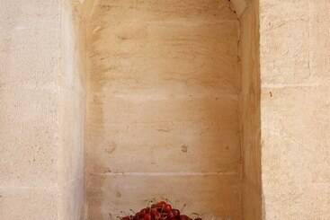 هتل Artuklu Universitesi Sahtana Konagi