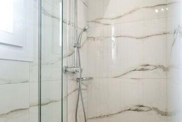 アパートメント Odyssey Residence