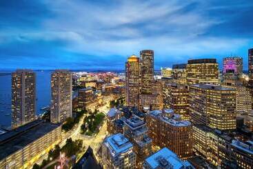 بنسيون Bedrooms Near Fenway & Downtown Boston