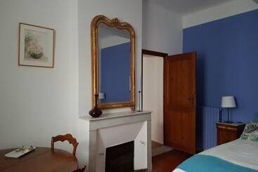 פנסיון La Maison Du Marquis De Montauroux