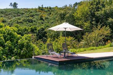 Сельский дом Quinta De Marnotos