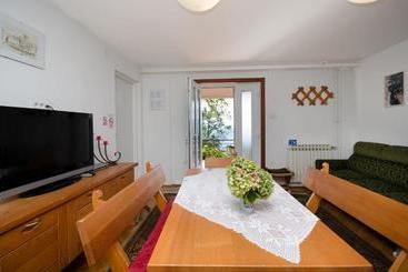 Apartment Draga