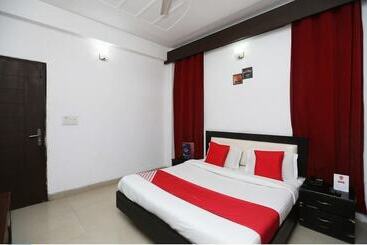 Fabhotel Corple Stays