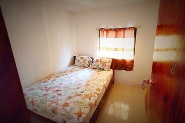 La Mallorca Backpackers Inn   Hostel   Adults Only