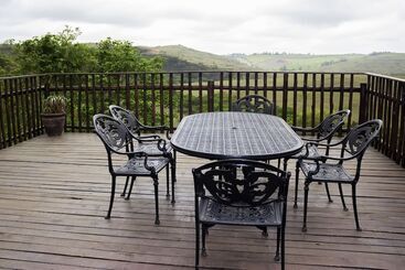 فندق Rain Farm Game Lodge
