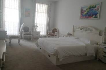 פנסיון Solar Food&drink Campsite