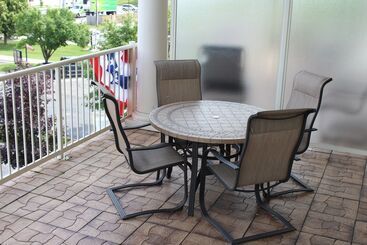 Riverwalk Place Resort & Spa