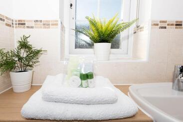 צימר Riverside Stays, Shefford