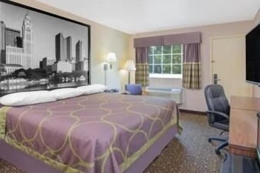 فندق Super 8 By Wyndham Ashland