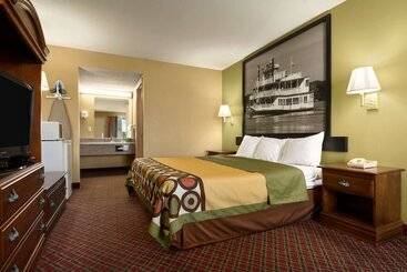 酒店 Super 8 By Wyndham Hattiesburg North