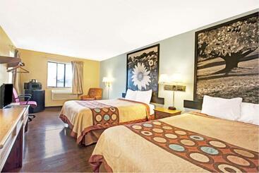 모텔 Super 8 By Wyndham Baltimore/essex Area