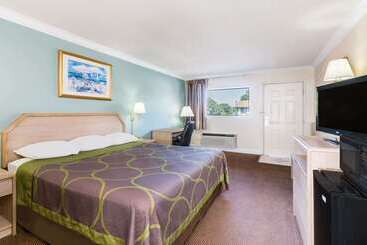 מוטל Super 8 By Wyndham Ft Walton Beach