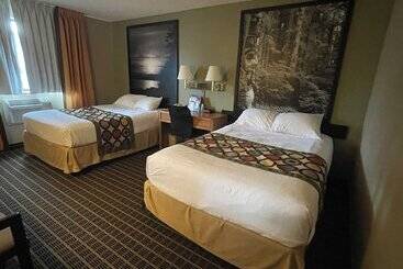 فندق على الطريق Baranof Lodge