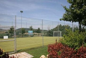 هتل آپارتمان Phi Resort Coldimolino  Country House