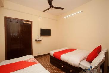 בית מלון כפרי Shree Yantra By Oyo Rooms