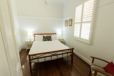 کلبه Cockfighters Ghost Vineyard