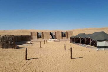 هتل Desert Wonders Camp