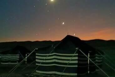 هتل Desert Wonders Camp
