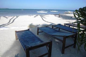 فندق St. Bernard Beach Resort