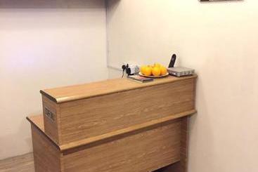 ホテル Sunset Homestay  Backpacker Hostel