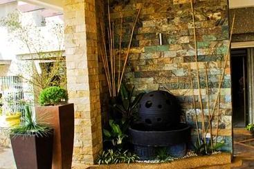 هتل North Palm  And Garden