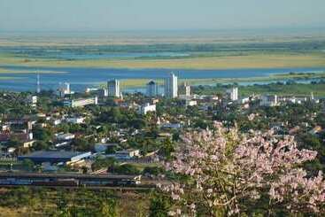 בית מלון כפרי Pousada Corumba Center