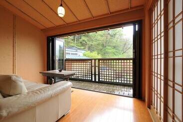 ホテル Shima Onsen Tsuruya